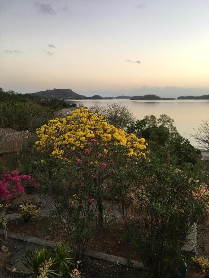 Lombok Villas, Villa Paopao Labuhanpoh Buitenkant foto